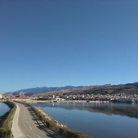 Apartmani Maja Pag Town Buitenkant foto