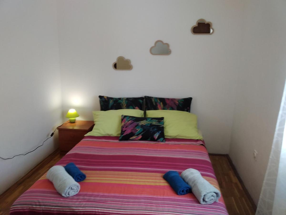 Apartmani Maja Pag Town Buitenkant foto
