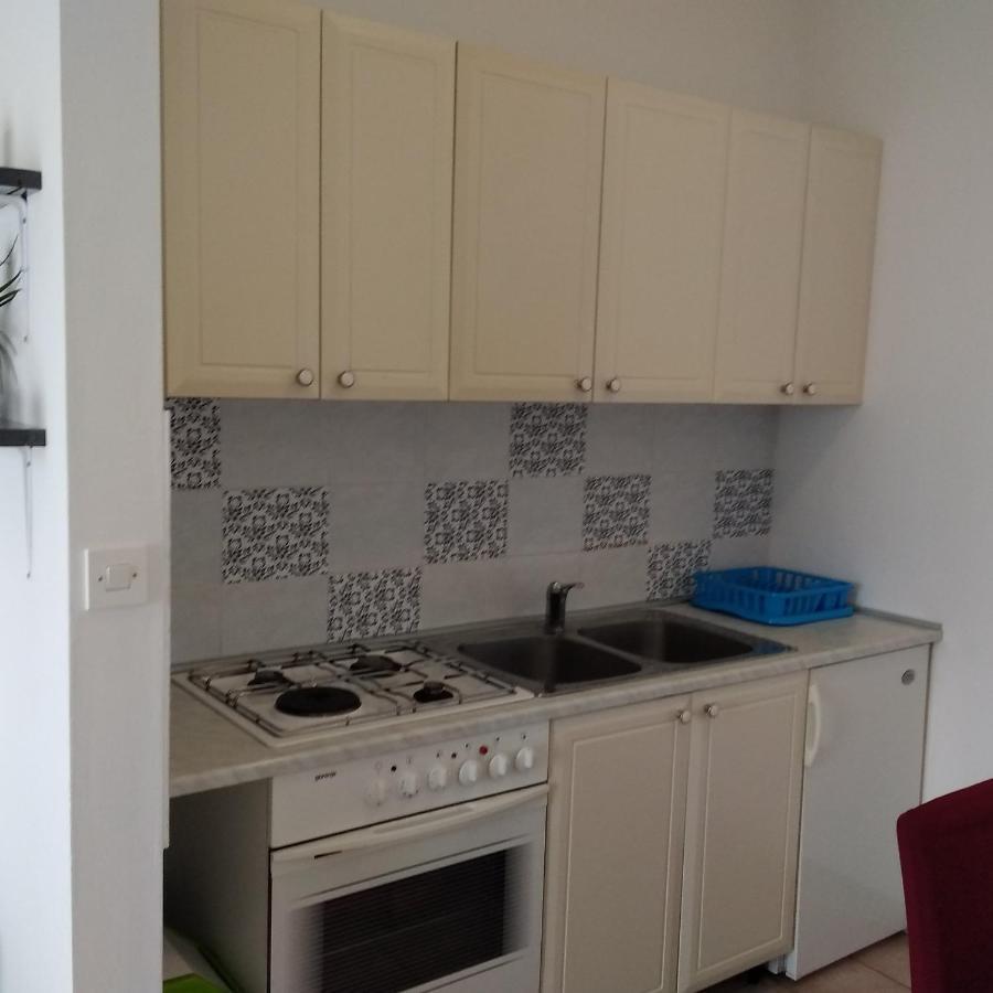 Apartmani Maja Pag Town Buitenkant foto