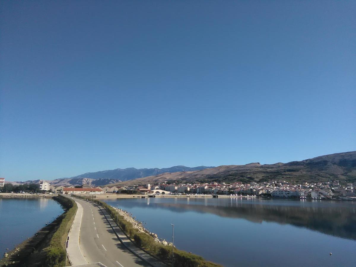 Apartmani Maja Pag Town Buitenkant foto