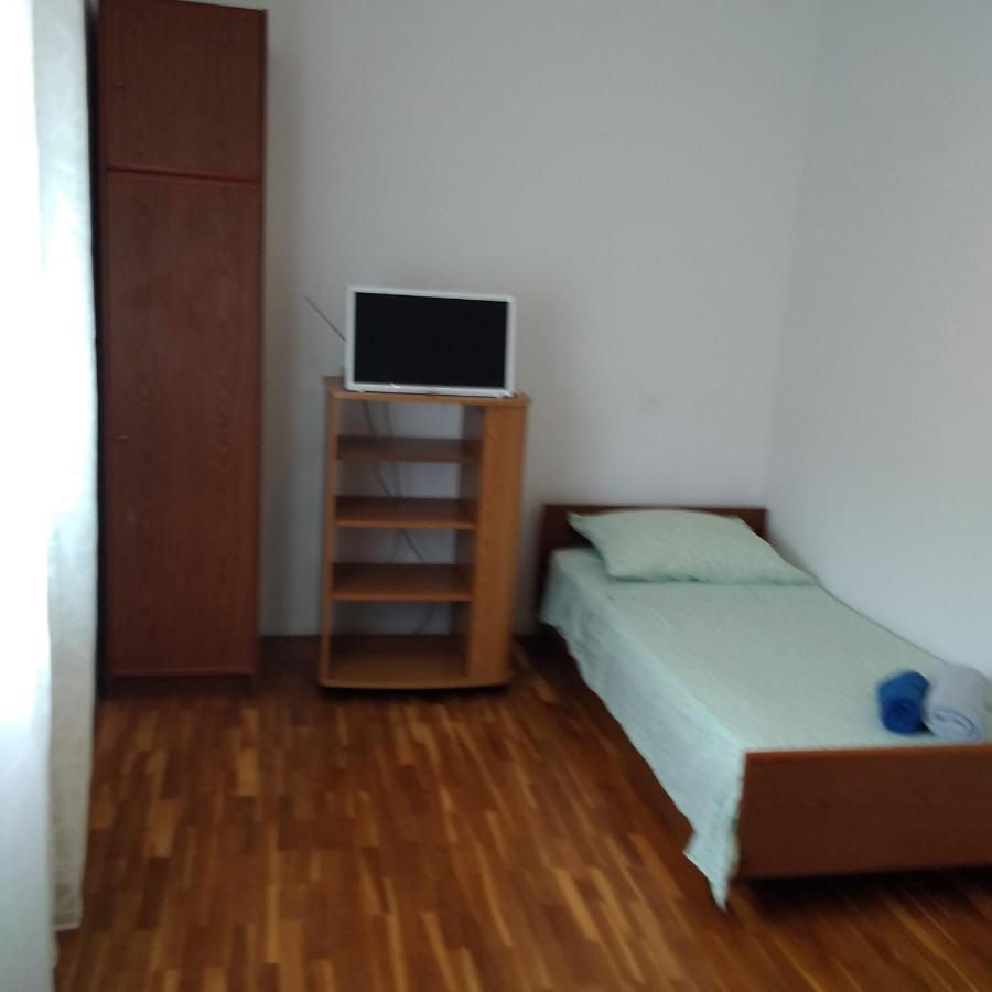 Apartmani Maja Pag Town Buitenkant foto